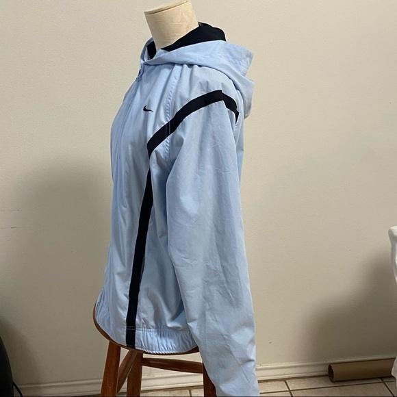 Nike Womens Zip Up Jacket with Hood Color: Baby Blue Size:Medium - Picture 2 of 9